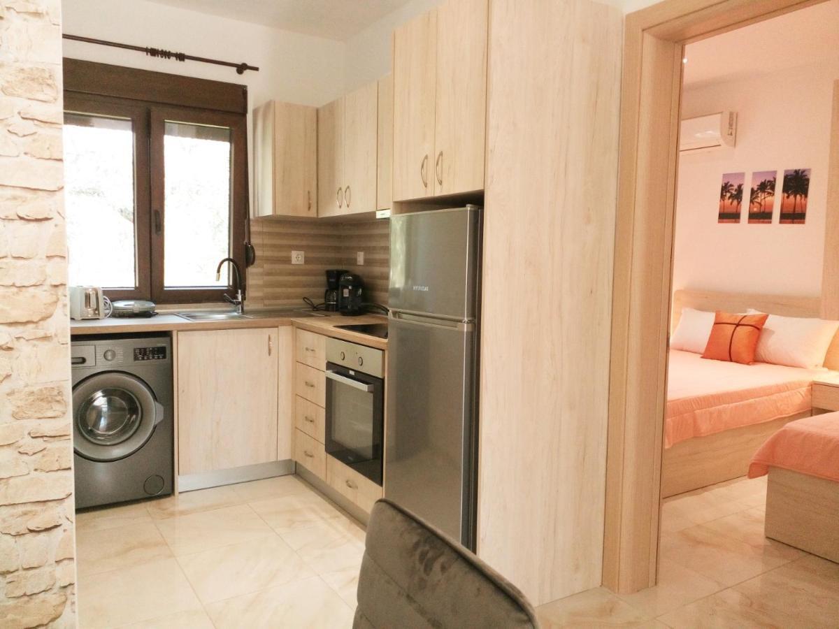 Chrisella Villa Skala Rachoni  エクステリア 写真
