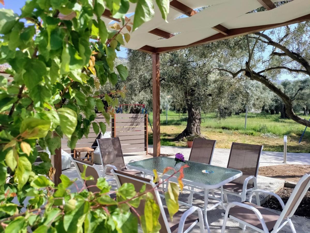 Chrisella Villa Skala Rachoni  エクステリア 写真