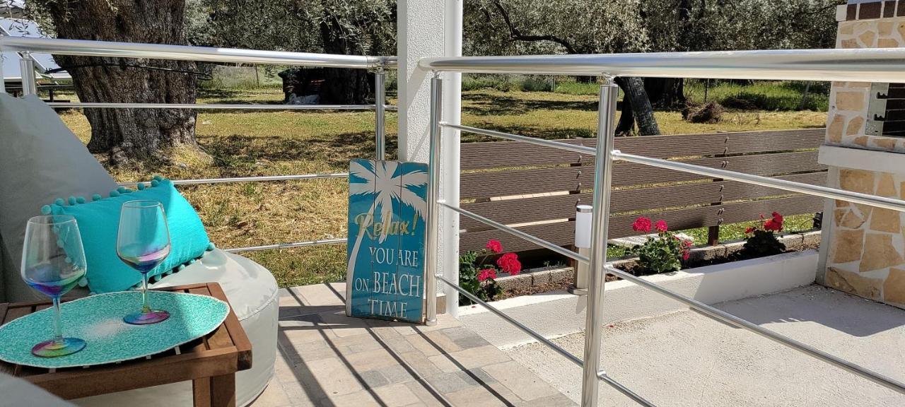 Chrisella Villa Skala Rachoni  エクステリア 写真