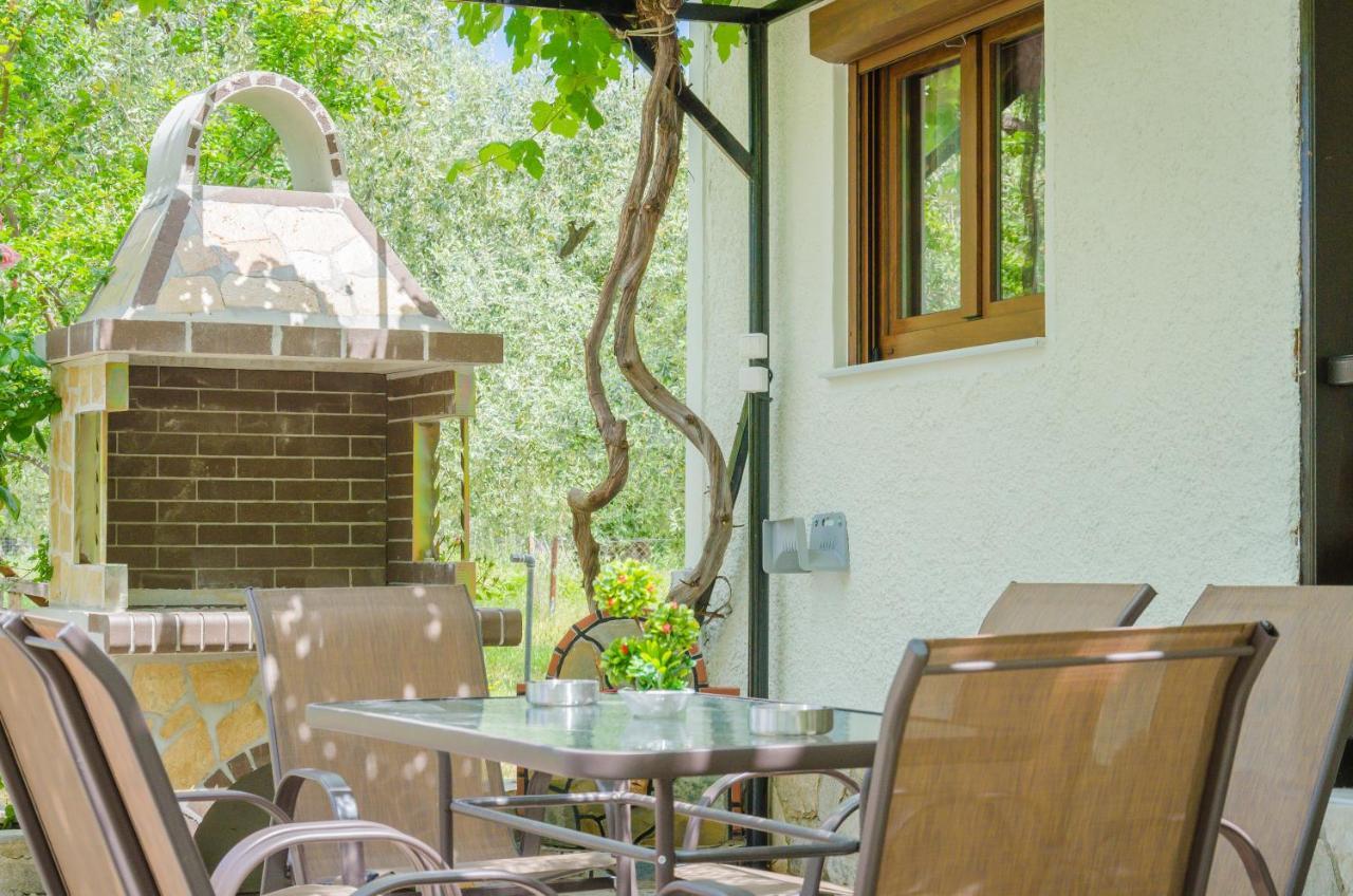 Chrisella Villa Skala Rachoni  エクステリア 写真