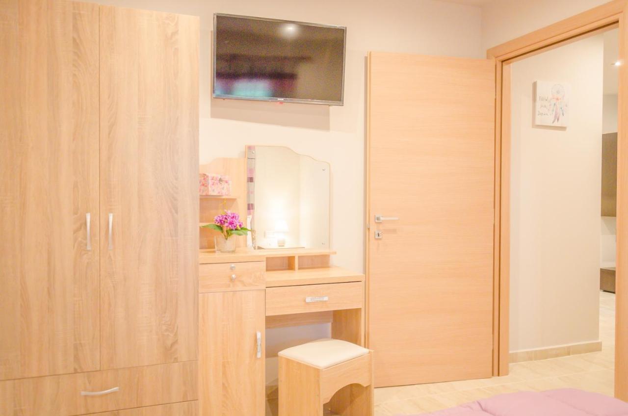 Chrisella Villa Skala Rachoni  エクステリア 写真