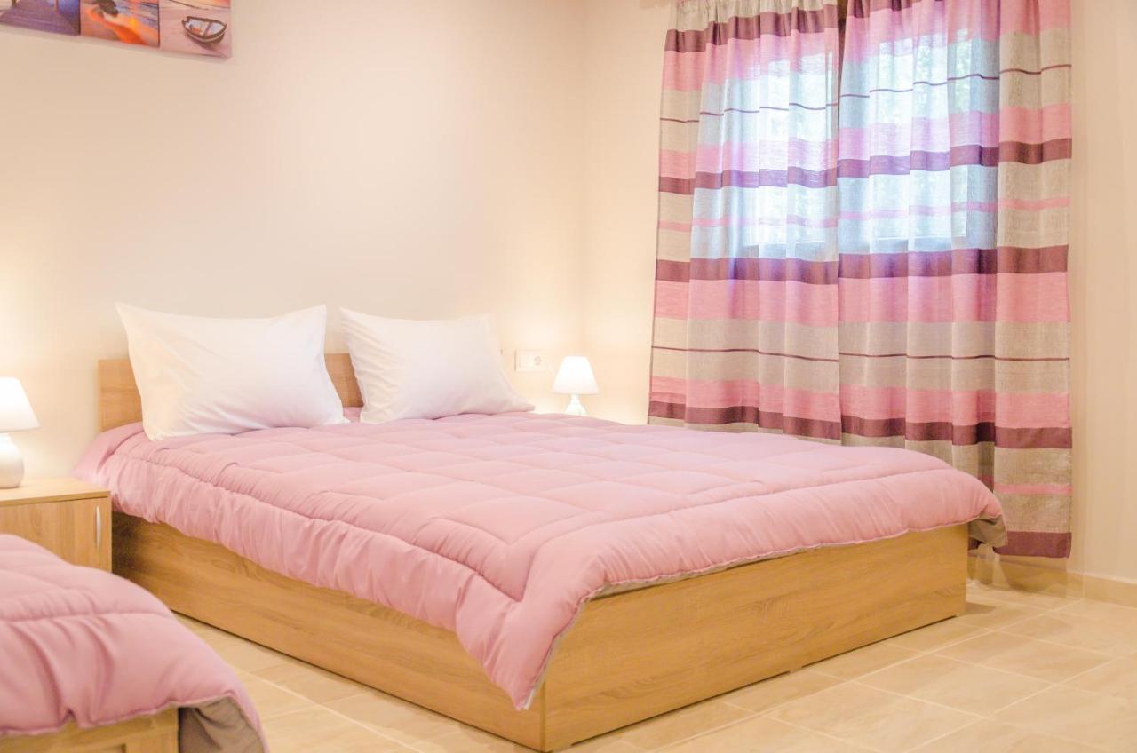 Chrisella Villa Skala Rachoni  エクステリア 写真